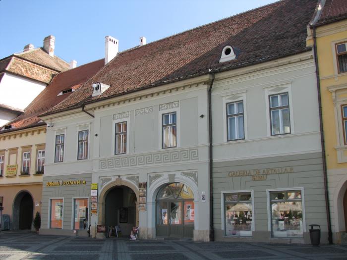 Casa - Piaţa Mare 12, municipiul SIBIU, judetul Sibiu