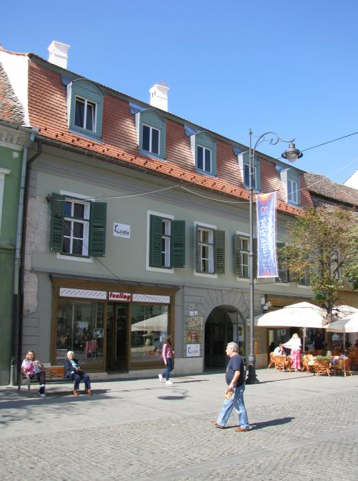 Casa Michael Brukenthal, azi locuinte si spatiu comercial - Str. Bălcescu Nicolae 12, municipiul SIBIU, judetul Sibiu