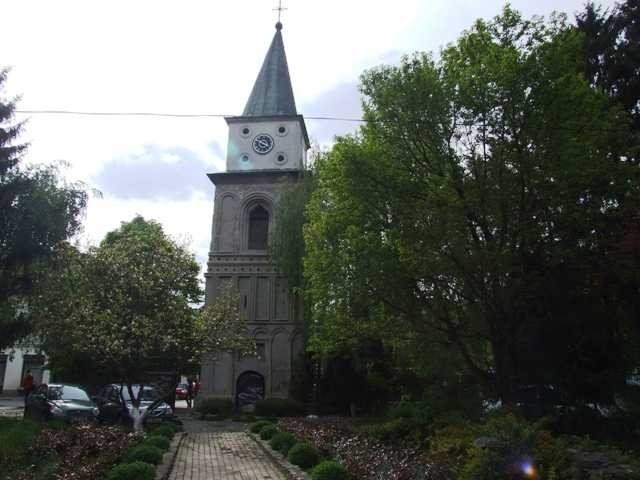 Ansamblul bisericii catolice "Sf. Iacob" - Baratia - Str. Negru Vodă 116, municipiul CAMPULUNG, judetul Arges