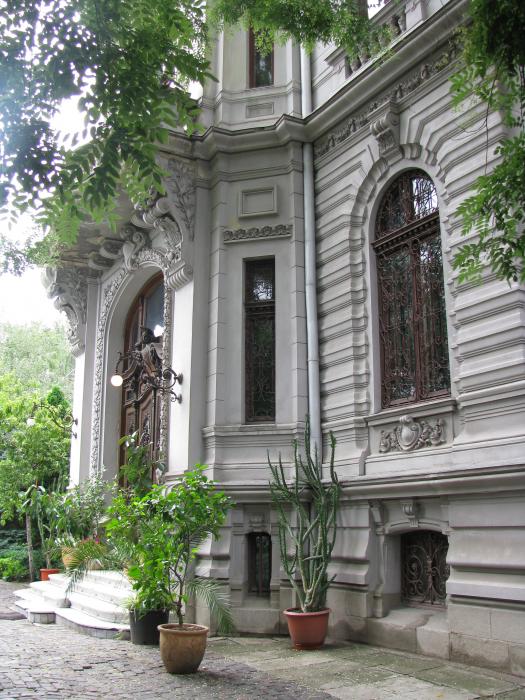 Casa Vorvoreanu (Palatul mitropolitan) - Str. Fraţii Buzeşti 10, municipiul CRAIOVA, judetul Dolj