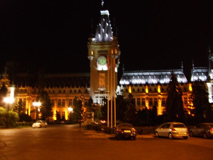Ansamblul Palatului Culturii - Piaţa Palat 1, municipiul IASI, judetul Iasi
