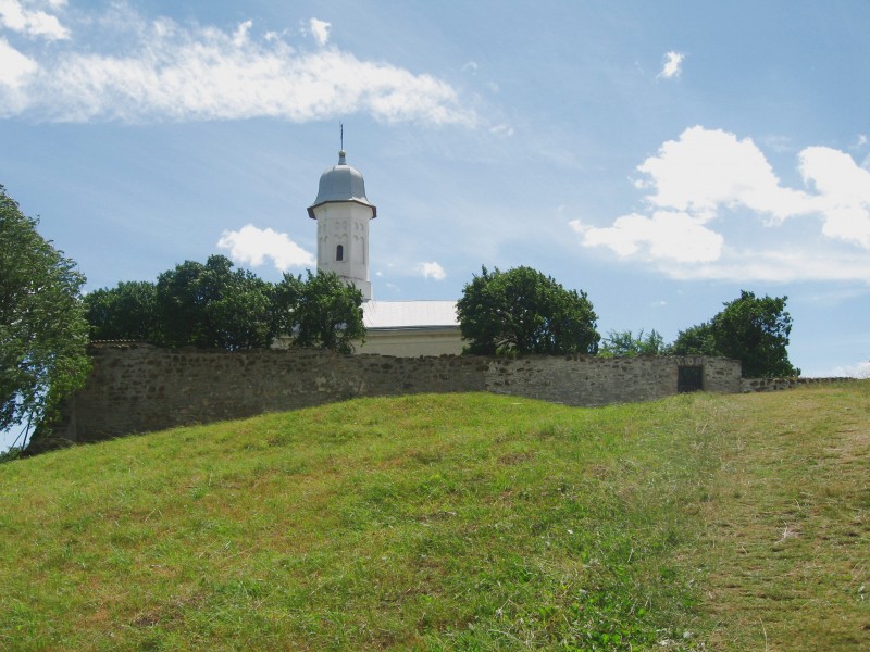 Ansamblul bisericii "Adormirea Maicii Domnului "-Hagigadar - , sat BULAI; comuna MOARA, judetul Suceava