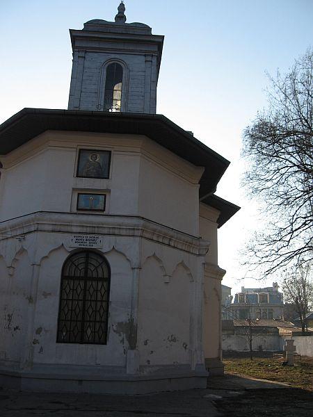 Biserica "Sf.Nicolae" - Manea Brutaru - Str. Budişteanu C-tin g-ral 4-6 sector 1, municipiul BUCURESTI
