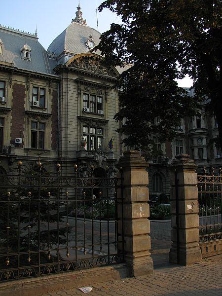Palatul Ministerului Agriculturii si Domeniilor - Bd. Carol I 4 sector 3, municipiul BUCURESTI