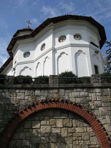 Biserica "Sf. Nicolae" - Baneasa - Şos. Bucureşti-Ploieşti 6-8 sector 1, municipiul BUCURESTI