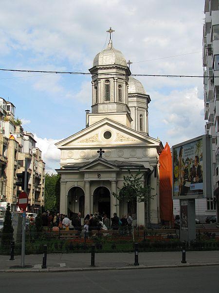 Biserica "Sf. Nicolae" - Alba - Calea Victoriei 110 sector 1, municipiul BUCURESTI