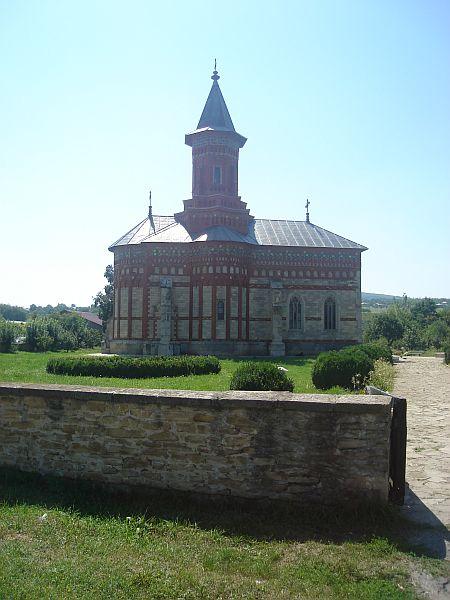 Biserica "Sf. Gheorghe" - Str. Tăutu Logofăt 16, oras HARLAU, judetul Iasi