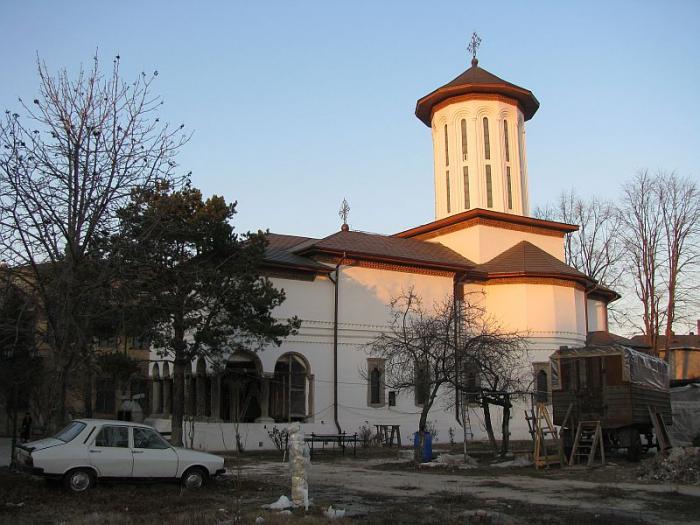 Biserica "Adormirea Maicii Domnului" - Str. Primăverii 4, municipiul RAMNICU SARAT, judetul Buzau