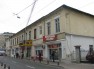 Casă (locuinţe şi spaţii comerciale)